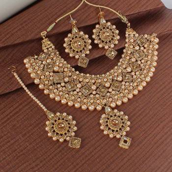 Steorra Jewels Crystals Pearls Necklace Set with Maangtikka  Earrings For Women 3