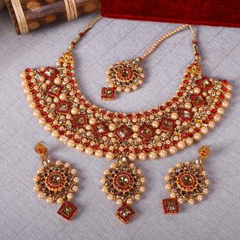 Steorra Jewels Red Traditional Jewellery Kundan Pearl Necklace Choker Set With maang tikka  Earrings For Women 3