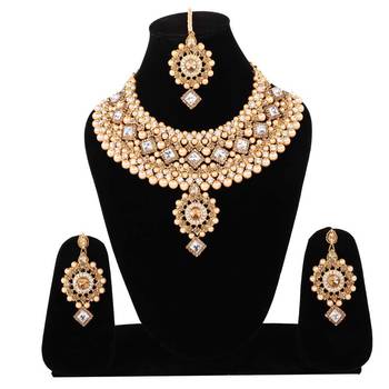 Steorra Jewels Golden & White Jewellery Necklace Choker Set for Women 1