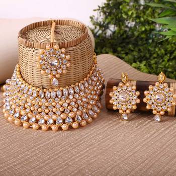 Steorra Jewels White & Goldden Party Wear Choker Traditional Necklace Set with Maang Tikka Earrings for women's 1