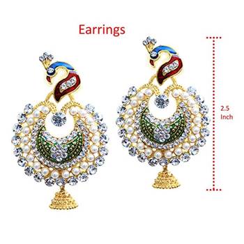 Steorra jewels Peacock Design Pendant Set with Earings 2