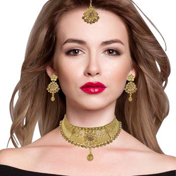 Steorra Jewes Traditional Indian Golden Choker Necklace set for girls and women 1
