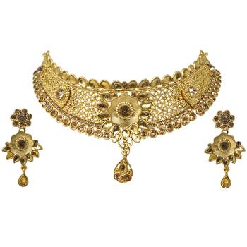 Steorra Jewes Traditional Indian Golden Choker Necklace set for girls and women 2