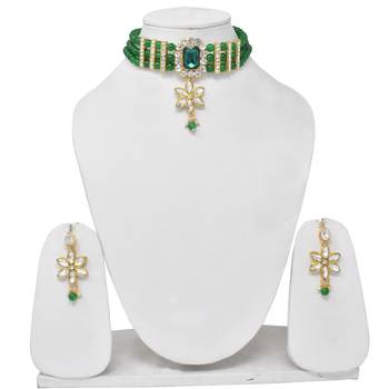 Steorra Jewels Partywear Bollywood Style Heavy Kundan Green Pearl Choker Necklace Set with earring for women 1