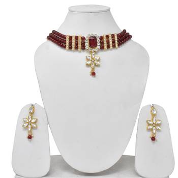 Steorra Jewels Partywear Bollywood Style Heavy Kundan Green Pearl Choker Necklace Set with earring for women 1