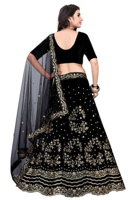 Latest heavy embroidered Semi-Stitched Silk And velvet Designer Lehenga Choli With Dupatta 2