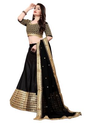 Latest heavy embroidered Semi-Stitched Silk And velvet Designer Lehenga Choli With Dupatta 3