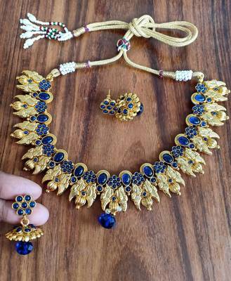 Blue agate necklaces 2