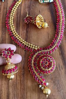 Red agate necklaces