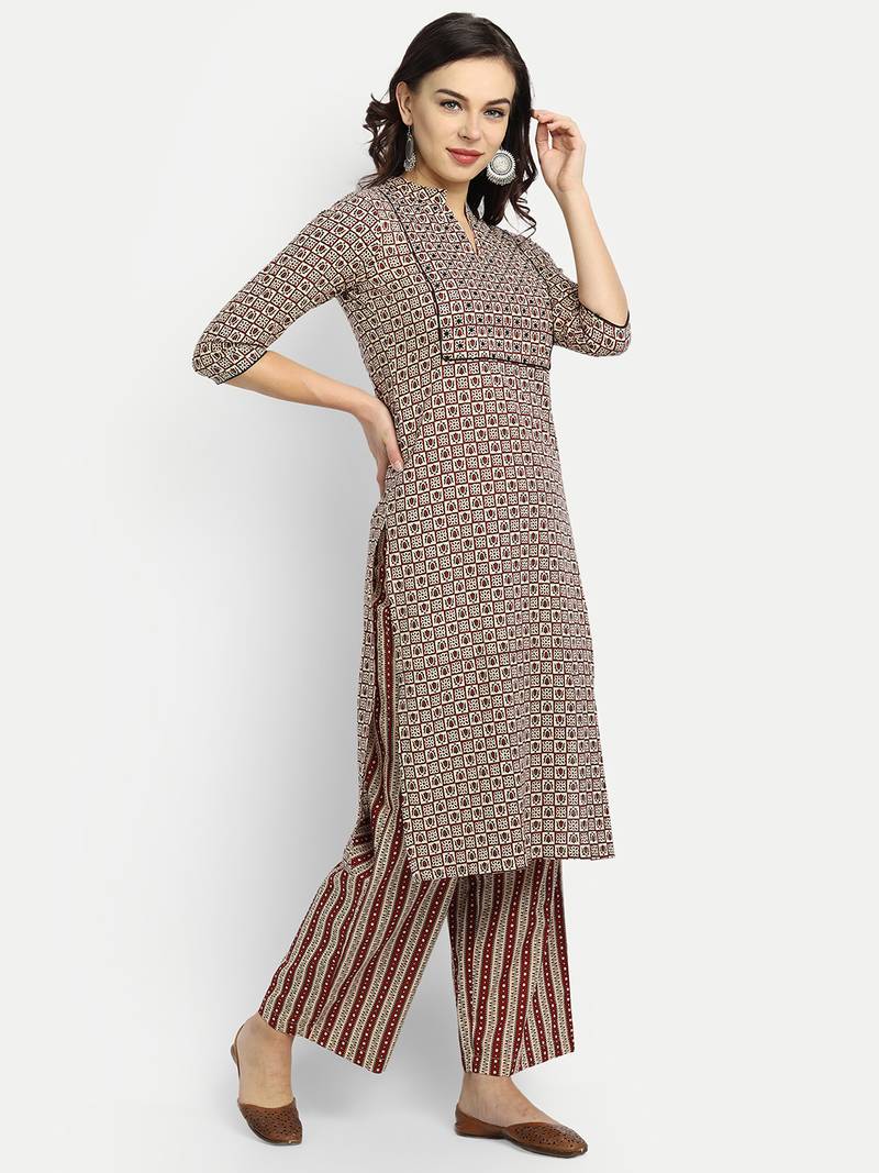 Beige Printed cotton quarter sleeves Kurta set