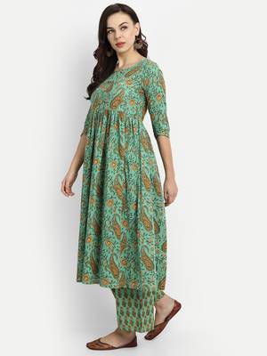 Green Printed Kurta Set 4