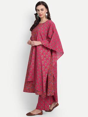 Pink Printed Kurta Set With Dupatta 4