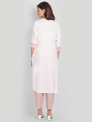 Casual White Solid Kurta With Printed Pants 2