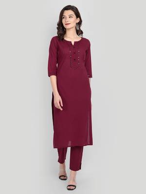 Casual Maroon Solid Kurta Set 7