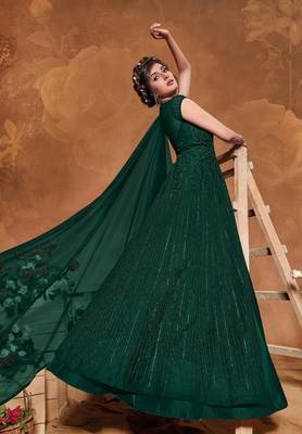 Green Soft net Full Embroidery work Gwon Style Suit 2