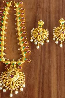 Multicolor agate necklaces