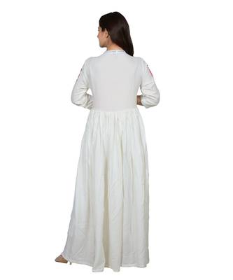 White Floral RAYON Embroidered long kurti 4