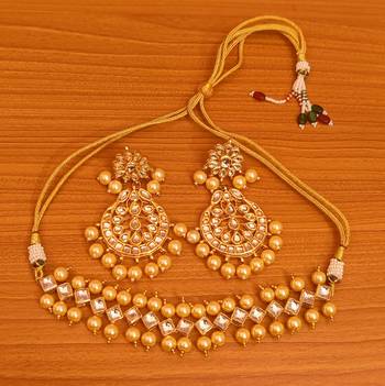 White necklace-sets 1