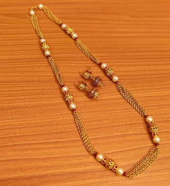 Red necklace-sets 1