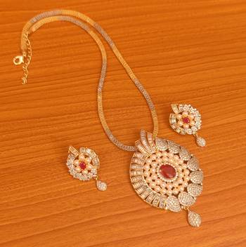 Red pendants 1