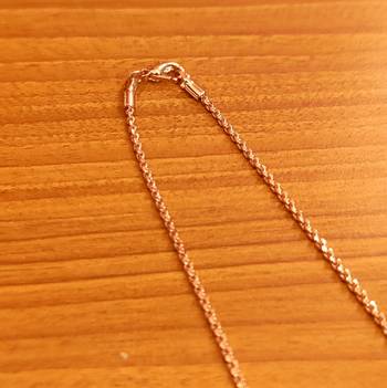 Pink necklaces 2