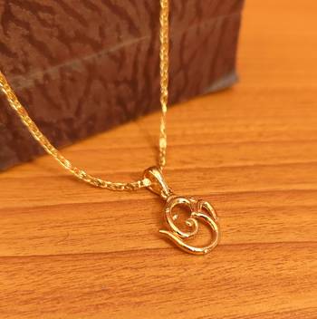 Gold pendants 2