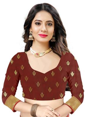 Green woven kanchipuram silk saree with blouse 5