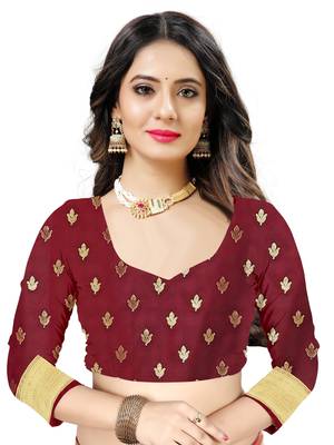 Blue woven kanchipuram silk saree with blouse 5