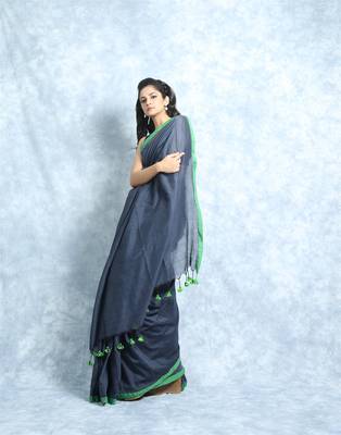 Grey Khadi Cotton Saree With Blouse 2