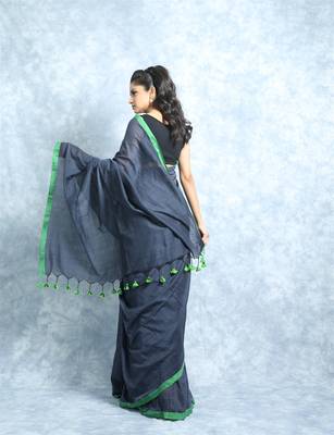 Grey Khadi Cotton Saree With Blouse 3