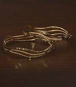 Gold Plated Zigzag Patterned Pair of Designer Bangles BD509