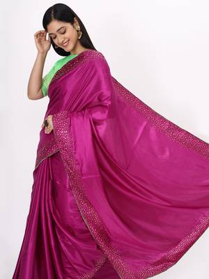 Purple Embroidered Silk Blend Saree With Blouse 2