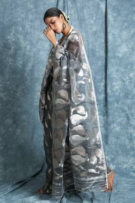 Grey hand woven blended cotton saree  2