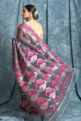 Dark Grey Hand Woven Blended Cotton Saree Without Blouse 3