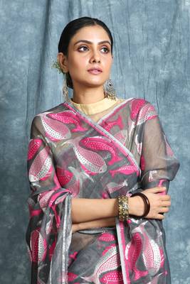 Dark Grey Hand Woven Blended Cotton Saree Without Blouse 4