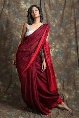 Dark red plain blended cotton saree with blouse 1
