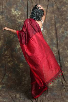 Dark red plain blended cotton saree with blouse 3
