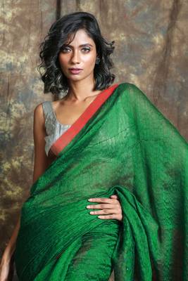 Green plain blended cotton saree with blouse 4