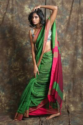 Green plain blended cotton saree with blouse 2