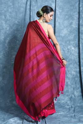 Maroon plain blended cotton saree with blouse 3