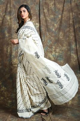 Off white woven blended cotton saree  2