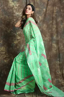 Light Green Woven Blended Cotton Saree Without Blouse