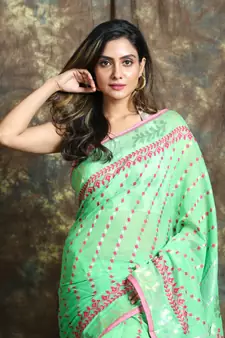 Light Green Woven Blended Cotton Saree Without Blouse