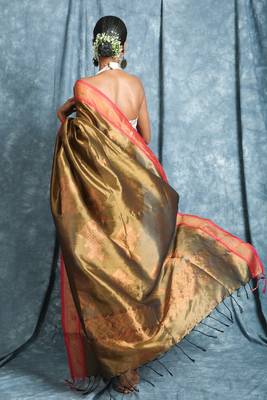 Yellow woven silk saree with blouse 3