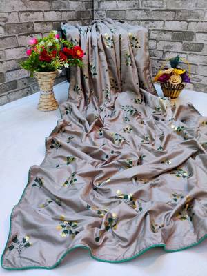 Grey Printed silk blend Blend Saree With Blouse 1
