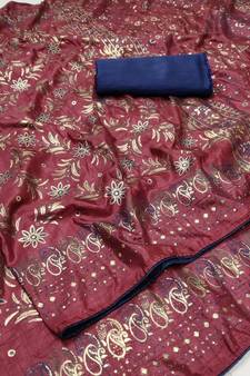 Maroon Printed Silk Blend Saree With Blouse
