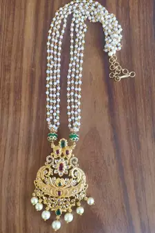 White agate necklaces