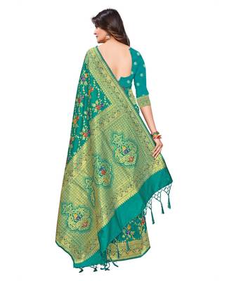 Green silk blend Party & Festive Wear Saree 5