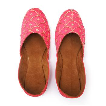 Purely Lush Pink Color Handmade Designer Jutti for women Mojari Khussa 1