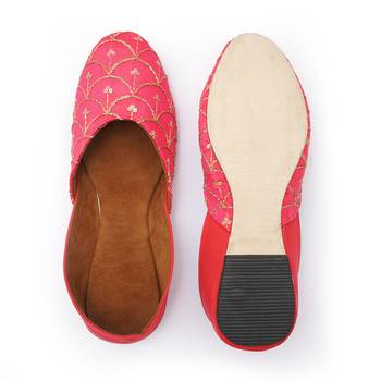 Purely Lush Pink Color Handmade Designer Jutti for women Mojari Khussa 5